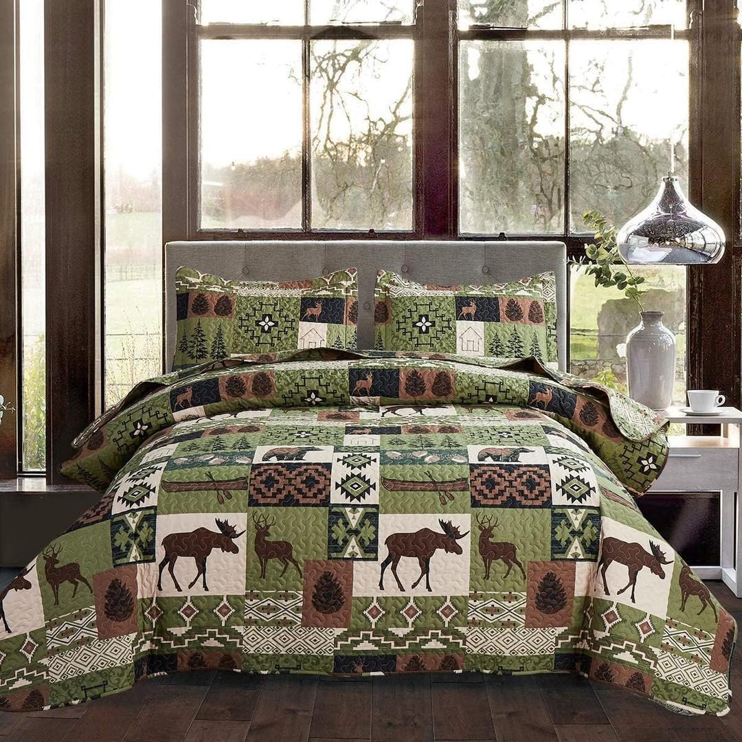 Oliven 3 Pcs Cabin Bedding Quilt King Size Lodge Moose Bear Quilt Set Green Brown Patchwork Rustic Bedspread Forest Coverlet All Seasons Plaid Bed Cover with Pillow Shams (King(108"x96"))