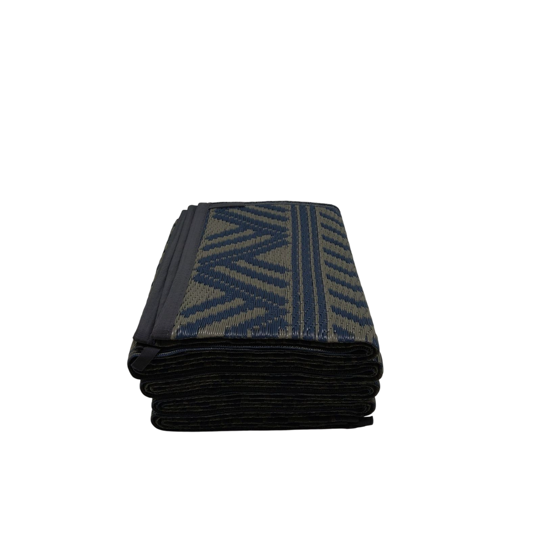 Outdoor Patio Rug, Navy/Grey, 104" x 70"