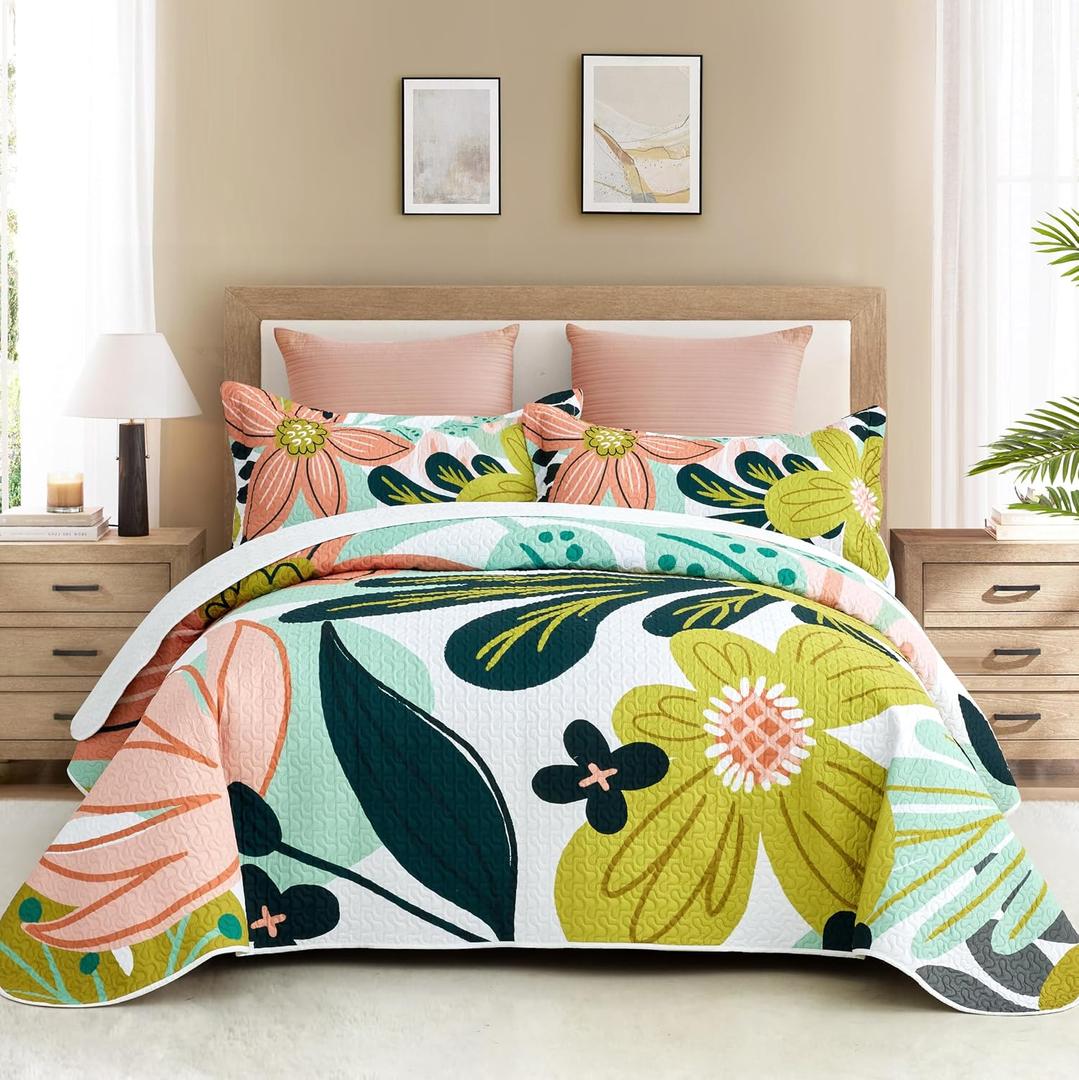 Tyrot 3 Piece Boho Floral Californial King Size Quilt Sets Farmhouse Reversible Lightweight Bedspread Coverlet with 2 Shams Botanical Microfiber Bedding Quilts Set for All Season, 118''x106''