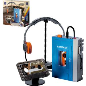 PANTASY Retro Cassette Player Building Set, 1970s Portable Tape Player Model with Interchangeable Cassettes & Headphones, Vintage Music Display Building Blocks for Adults