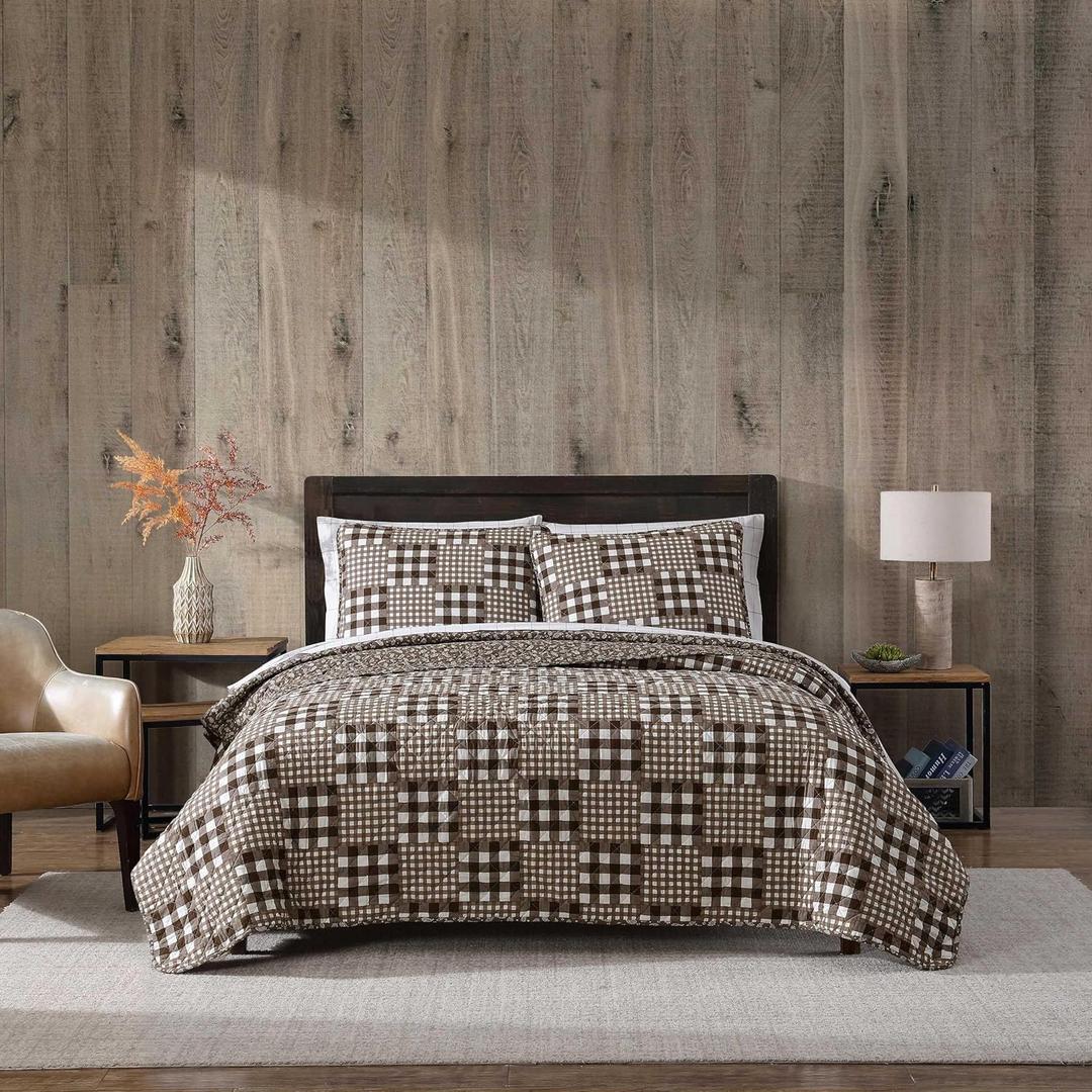 Eddie Bauer - Twin Quilt Set, Reversible Bedding with Matching Sham, Medium-Weight for Year Round Use, Dorm Essentials (Gingham Patchwork Brown)