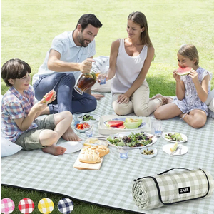 ZAZE Extra Large Picnic Outdoor Blanket, 80''x80'' Waterproof Foldable Blankets Gingham Picnic Mat for Beach, Camping Grass Lawn Park Accessories Cute Couple Gifts Ideas Wedding Registry(Green White)