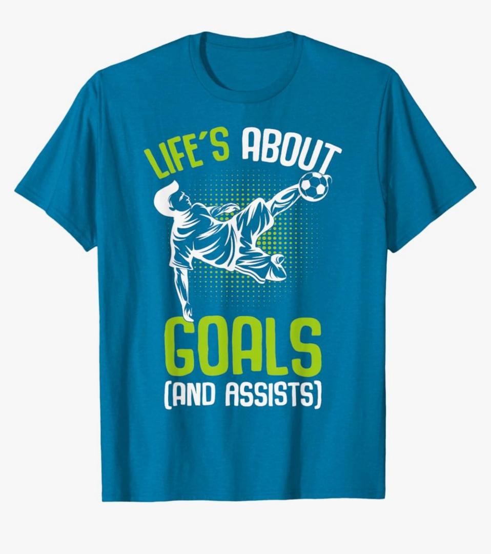 Life´s About Goals Soccer Player Boys Kids Youth T-Shirt Medium