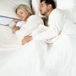 WOOMER Heated Blanket Twin Size Electric Blanket 62"x 84", Soft Flannel Fast Heating Blanket, 10 Heating Levels & 0.5-12H Auto Off, Over-Heat Protection, ETL Certification (Twin Size 62" 84", White)