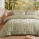 MR&HM Sage Green Boho Comforter Set Queen, Tufted Boho Bedding Set, Farmhouse Shabby Chic Bed in a Bag with 1 Comforter, 2 Pillow Shams, 2 Pillowcases, 1 Flat Sheet, 1 Fitted Sheet for All Seasons