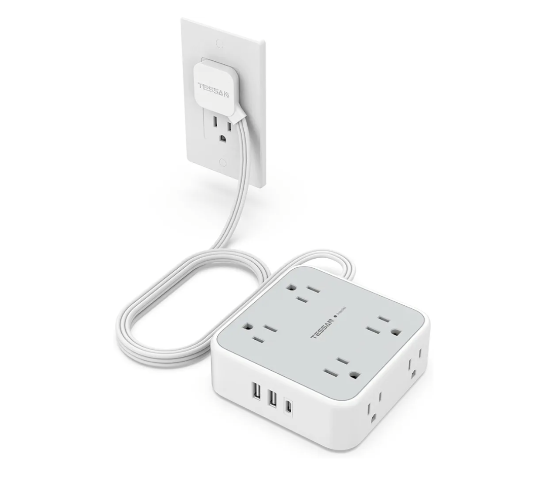 Surge Protector Flat Extension Cord Flat Plug Power Strip, 8 AC Outlets, 3 USB Charger(1 USB C Port) 3-Sided Outlet Extender, 25 Ft, 900 Joules Protection, Office Supplies, Dorm Room Essentials, Grey