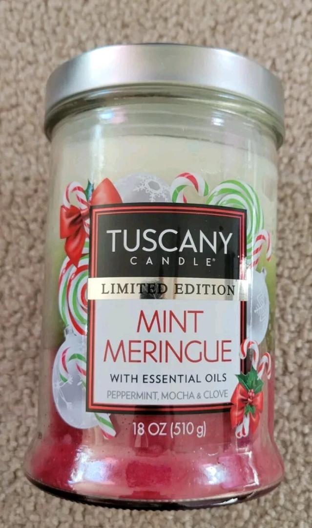 tuscany candle mint meringue with ess oils peppermint mocha and clove  18oz