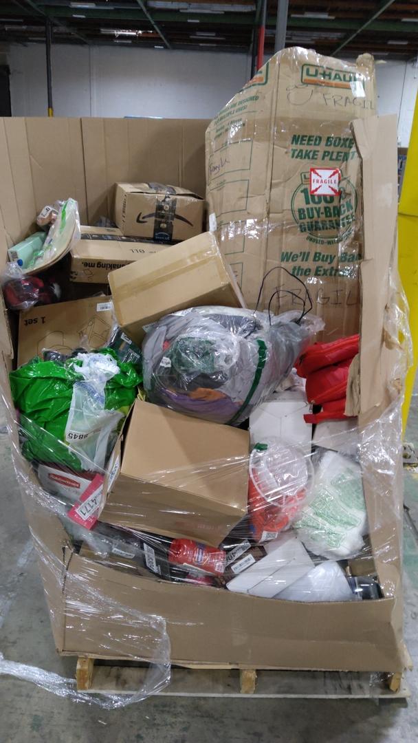 Pallet of Salvage Items