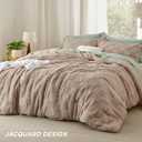 Bedsure Khaki Queen Size Comforter Set, Boho Tufted Bed Set, Checkered Farmhouse-Style Distressed Vintage Bedding, 3 Pieces, 1 Plaid Geometric Comforter and 2 Pillow Shams