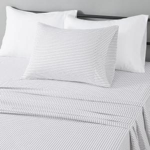 Amazon Basics Lightweight Microfiber 3-Piece Bed Sheet Set, Twin XL, Plum, Printed (Plum Gradient Dot Line)