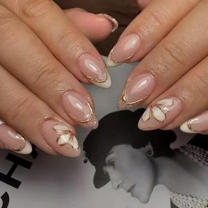 Almond Press on Nails Short Fake Nails French Tip False Nails with Flower Design Gold Line Glue on Nails Giltter Stick on Nails Glossy Acrylic Nails for Women Manicure 24Pcs