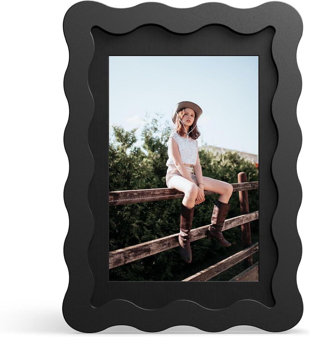4x6 Picture Frame with Mat for 3.5x5, Wavy Edge Wooden Real Glass Photo Frame for Tabletop and Wall Hanging, Black, 1 Pack
