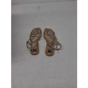 SM NY Molly Gold ,Size 9