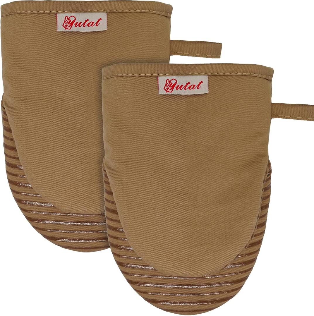 Mini Oven Mitts, Cook Mittens Yutat Silicone Oven Mitts with Quilted Liner Professionally Protect Your Hand During Baking Doing BBQ or Carry Hot Pot 1 Pair, Brown