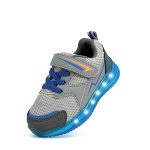 YESKIS Toddler Boys Girls Light Up Shoes LED Flashing Lightweight Mesh Breathable Adorable Running Sneakers for Toddler and Little Kid , 5