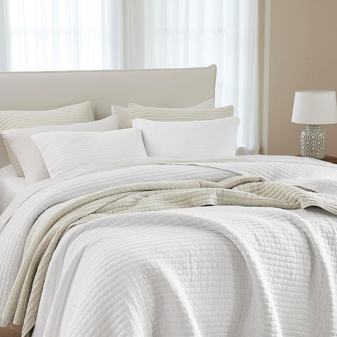 WDCOZY White Oversized King Size Quilt Set, Muslin Cotton Shell Down-Alt Poly Filling, California Cal Shabby Chic Rustic Farmhouse Country Bedspread, Textured Gauze Coverlet Bedding, 2 Shams