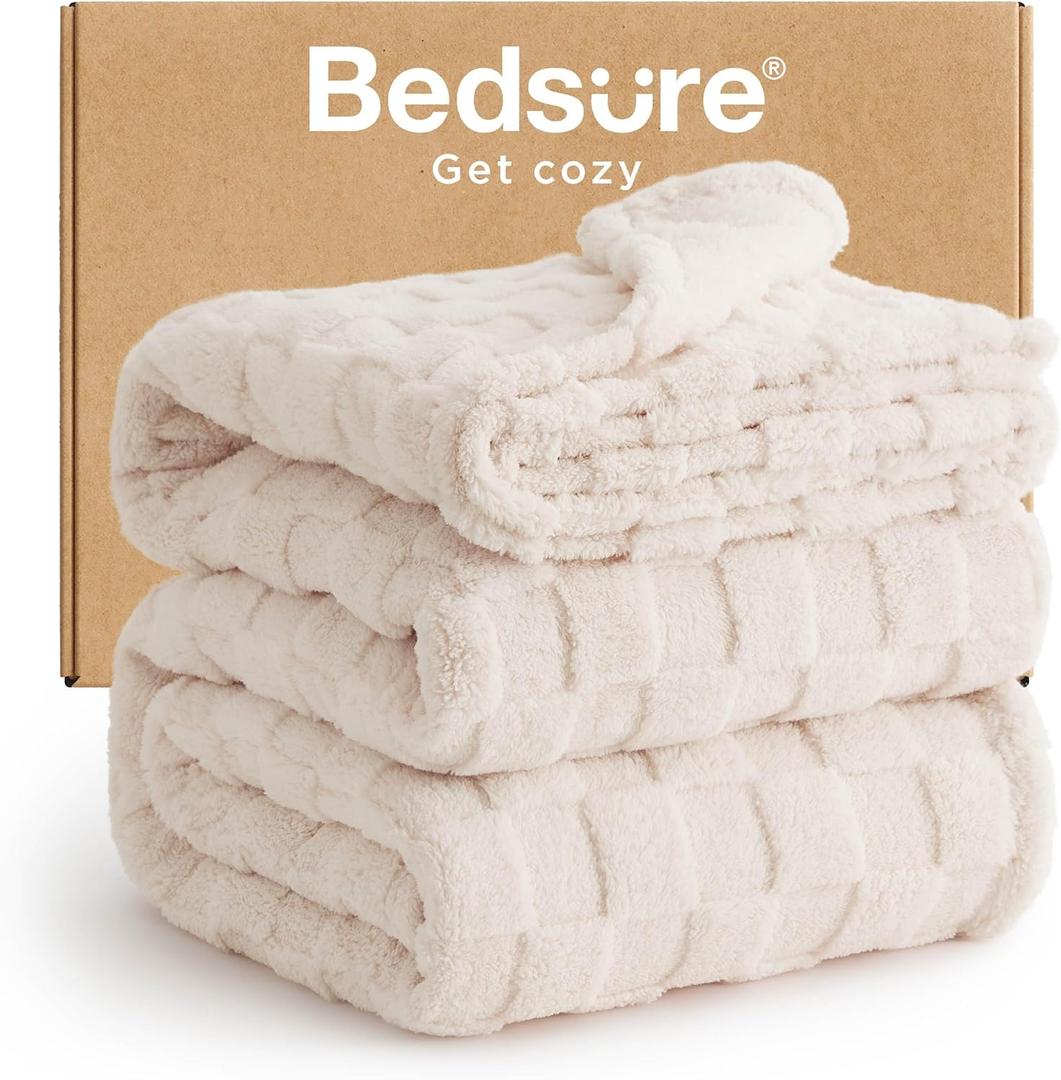 Bedsure GentleSoft King Size Blanket for Bed - Super Soft Cozy Blankets for Women Men Girls, Large Fuzzy Fleece Throw for Bedroom Decor, Cream,108x90 Inches