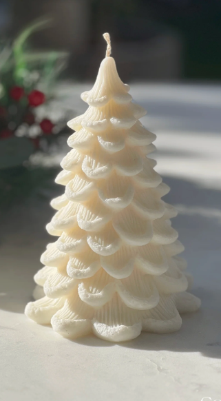 5 Pieces Christmas Soy Candles Scented Candles Winter Christmas Tree Cone Candles Home Decor Pinecone Candle Handmade Wax Candle for Bedroom Bathroom Party 