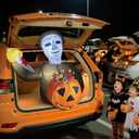2025 Halloween Trunk or Treat Car Decorations, Pumpkin Killer-Themed Halloween Car Inflatable Decor, Built-in LED Lights & Candy Pocket for Outdoor Trunk Parties & Events