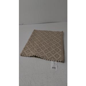 Diamond Accent Rug 20"×34"