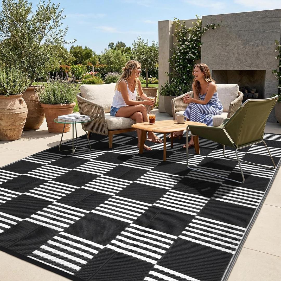 Garvee Waterproof Outdoor Rug 8x10, Checkered Foldable Plastic Straw Patio Camping Rug, Outdoor RV Carpet for Deck Camper Porch Balcony Backyard Picnic Beach Black and White