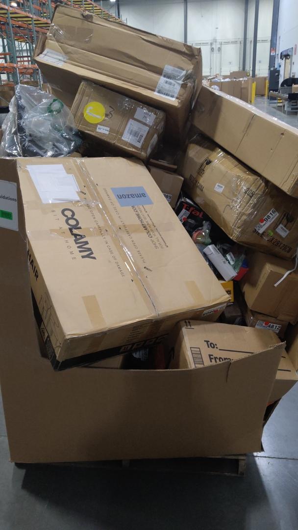 Pallet of Salvage Items 