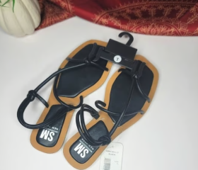 SMNY Molly Black Size 10