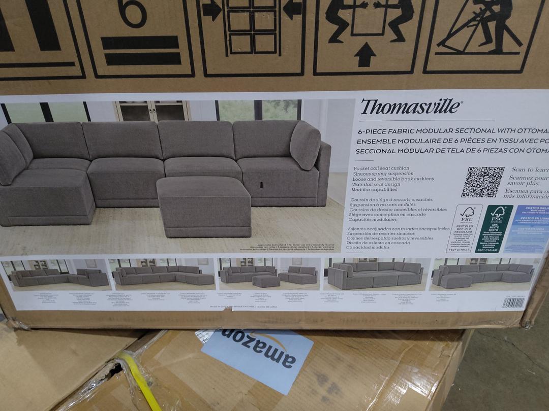 Thomasville 6 Piece Modular Sectional With Ottoman