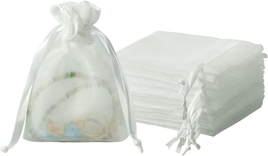 QIANF 20 Pcs White Small Organza Bags 4X6 inch for Wedding Favors with Drawstring, Mini Mesh Gift Bags Jewelry Pouch for Candy Bridal Shower Party Favor Baby Shower Christmas