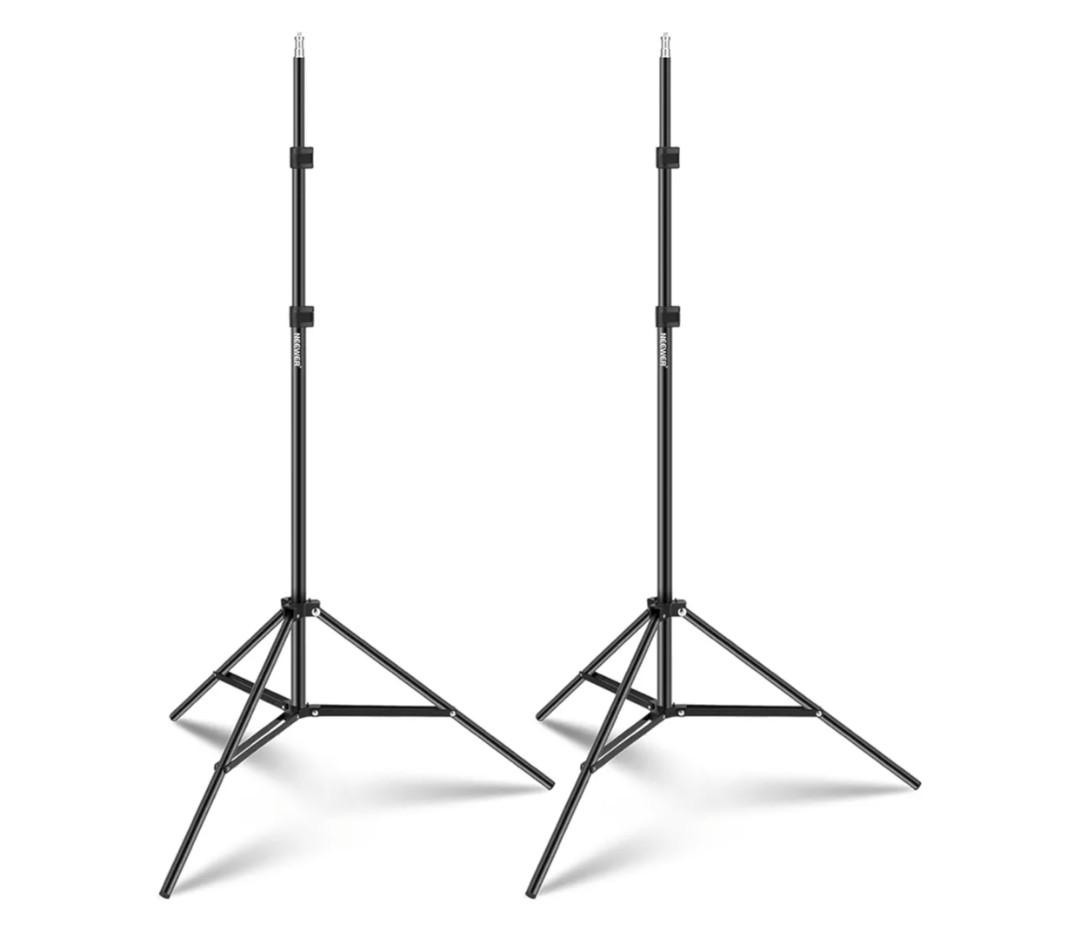 NEEWER Photography Light Stand, 7 Feet / 210cm Aluminum Alloy Photo Studio Tripod Stands for Video, Portrait and Photography Lighting, Reflectors, Soft Boxes, Umbrellas, Backgrounds (Pack of 1)