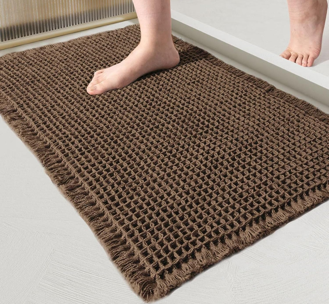 Waffle Bath Mat,Super Absorbent Non Slip Bathroom Rug,Brown 24x36inch,Machine Washable Ultra Soft Floor Mats
