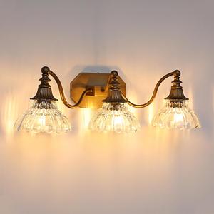 hesoge Vintage Bathroom Light Fixture Brushed Gold Vanity Light with Crystal Glass Shade Antique Brass 3 Light Bathroom Light Over Mirror