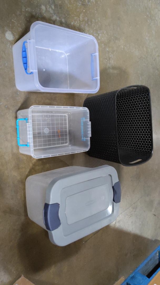 Set of 4 Containers 