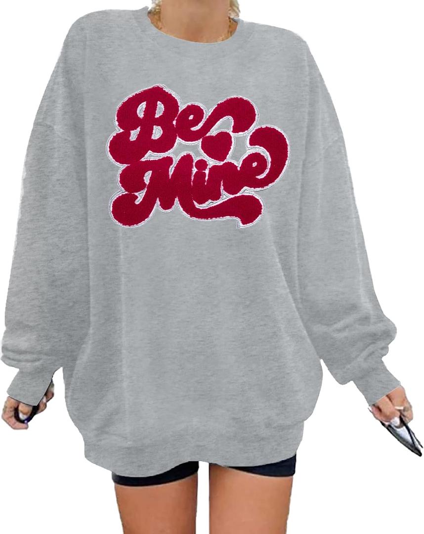 VILOVE Valentines Sweatshirts for Women Be Mine Glitter Patch Valentine Shirts Oversized Love Heart Sweater Holiday Outfits (Gray, L)