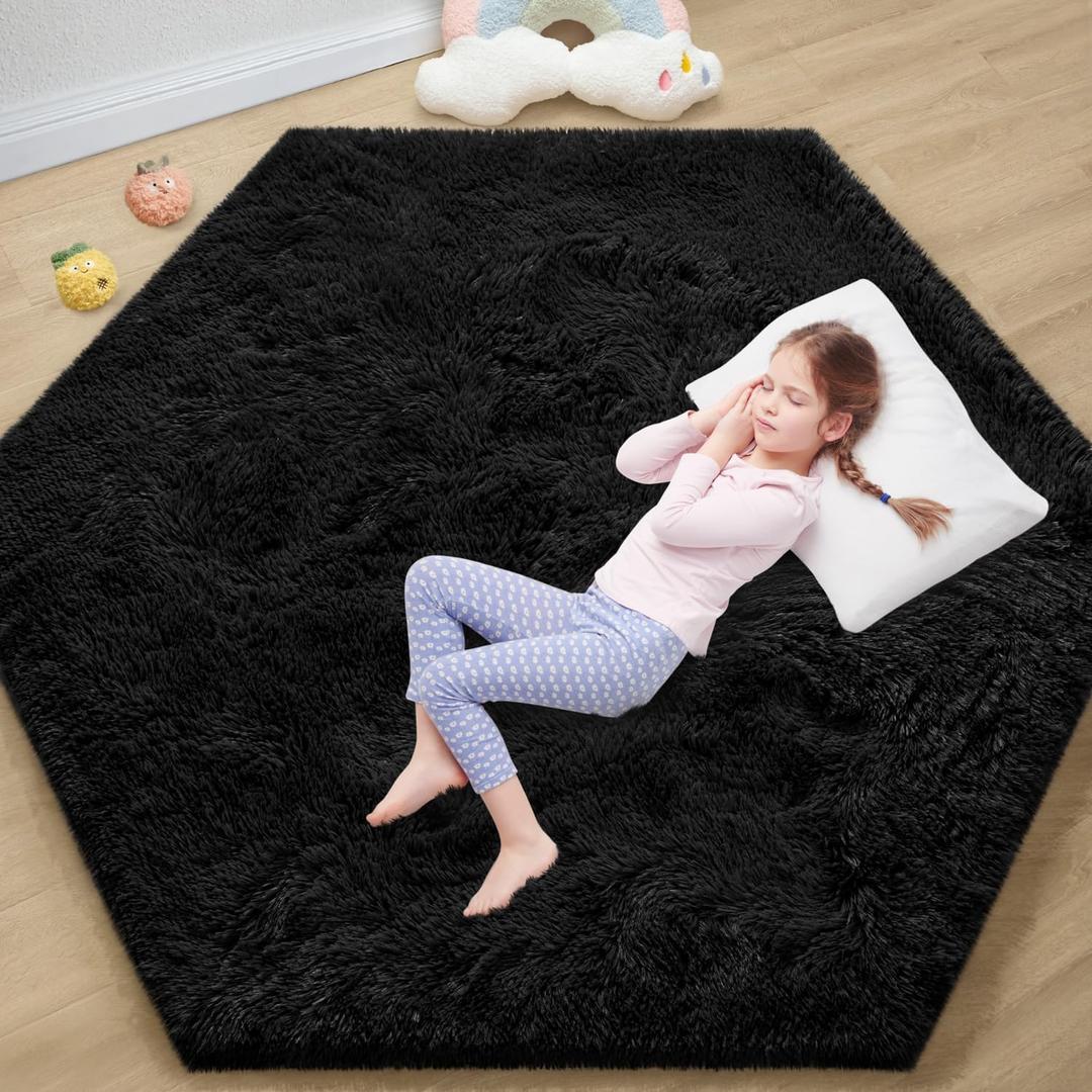 EVOIONOS Black Hexagon Rug, Fluffy Area Rug for Bedroom, 4x4.6 Feet Shag Cute Carpet for Kids Girls Room, Fuzzy Plush Ultra Soft Cozy Non Slipfor Indoor Floor, Shaggy Furry Faux Fur Rug, Dorm