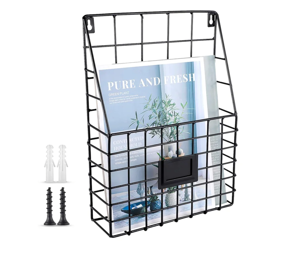 WantuSee Metal Wire Wall Mounted Magazine Holder, Wall Hanging Organizer holder for Files, Newspapers, Magazines with Tag Slot for Office, Home Organization, Black