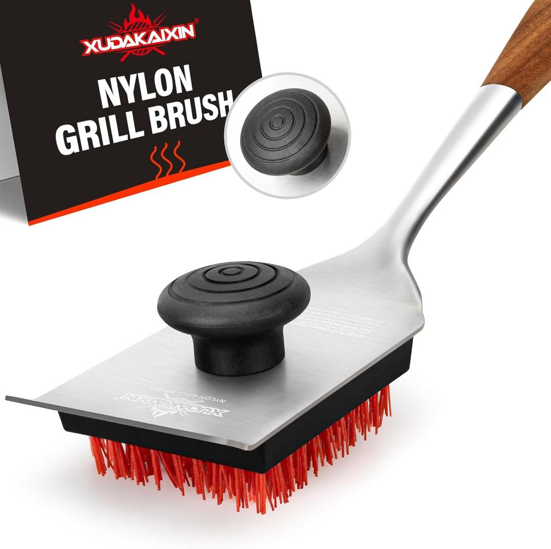 XUDAKAIXIN Nylon Grill Brush, Dual Grip Design, with Extended Luxurious Acacia Wood Handle, Safe Nylon Bristles Barbecue Outdoor Grill Brush for Cooled Grates(Red)