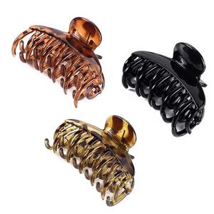 DEEKA 3 PCS 2.5 Inch Tortoise Shell Hair Claw Clips Double Row Teeth Plastic Hair Jaw Clips Hair Barrettes Thick Medium Thin Hair Clips for Women (1 Count (Pack of 3), Black/Brown/Leopard)