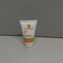 La Roche-Posay Anthelios Clear Skin Sunscreen Dry Touch SPF 60, Oil Free Sunscreen For Face, Oil Absorbing, Broad Spectrum SPF + Antioxidants, Non-Greasy, Oxybenzone Free, Travel Size