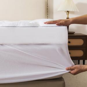 WhatsBedding 5 Inch Memory Foam Mattress Topper (King, 78x80), Deep Pocket