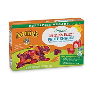 Annie's Organic Bernie's Farm Fruit Snacks, 5 Pouches, 0.8 oz Each (Pack of 12), BBD 08/30/2021