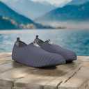 Metog Men Women Water Shoes Quick-Dry Aqua Socks Barefoot Slip-on for Beach Swim Sport Surf Yoga Exercise (7-8 Women/6-7 Men, Gray Stripe)