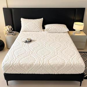 LweiPsqLin Fluffy Velvet Fitted Sheet Queen Size - Micro Fleece Bed Sheet with 15" Deep Pockets, Bohemian Floral Jacquard Mattress Cover, Shrink & Fade Resistant, White