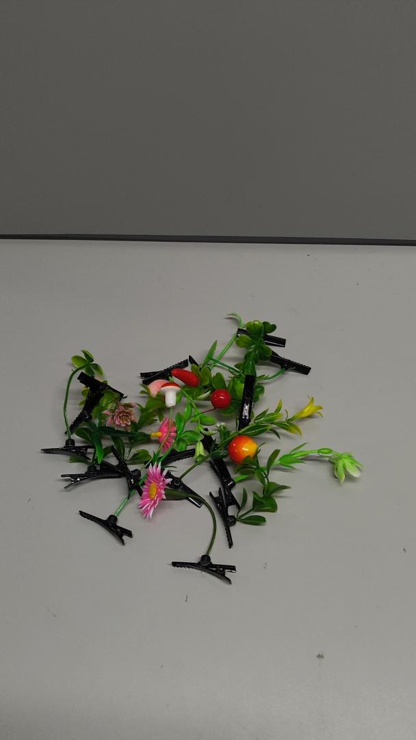 Luinabio 17 Pcs Bean Sprout Hair Clips Rave Mixed Style Plant Hairpins Hair Accessories for Party Irish(Cute)