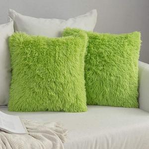 MIULEE Pack of 2 Luxury Faux Fur Throw Pillow Covers Deluxe Winter Christmas Decorative Plush Pillow Case Cushion Cover Shell for Sofa Bedroom Car 20x20 Inch Green