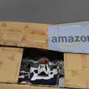 Valery Madelyn Christmas Village Decorations, Battery Operated Musical House, LED Lights Dynamic Trains Winter Scenes Figurine Retro Choir Town Gift for Christmas Decoration, 10.8 Inch