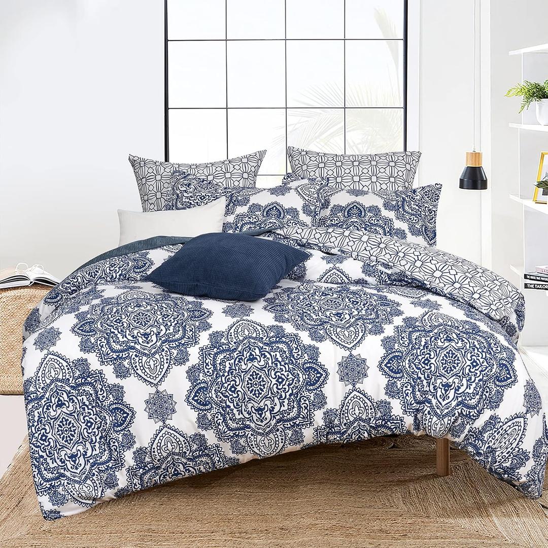 PHF Ultra Soft Paisley Duvet Cover Queen Size, Printed Bedding Set 3 Pieces, Comfy Farmhouse Pattern Duvet Cover Set with 2 Pillow Shams, Zipper Closure and 8 Ties, 90"x90", Royal Blue & White