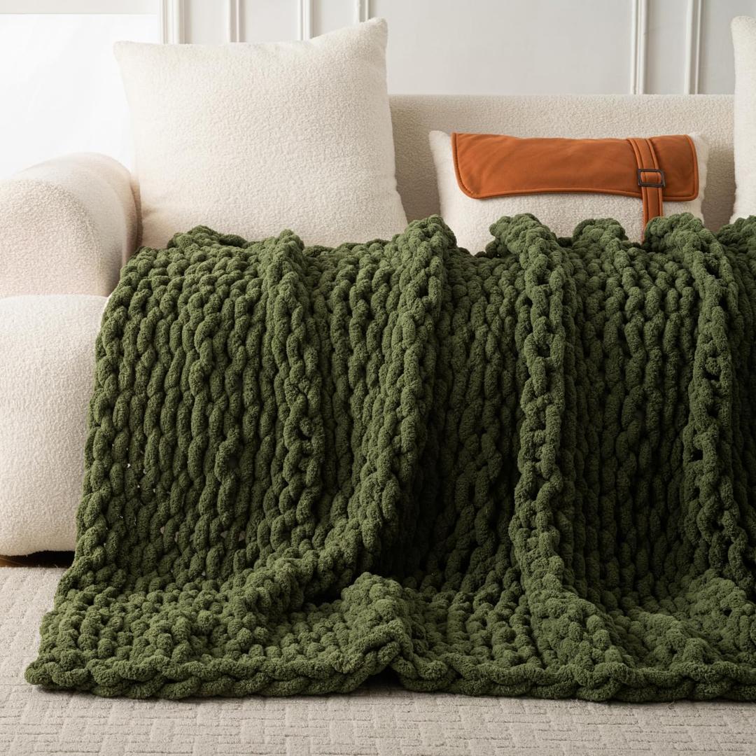 Ultra Soft Chunky Knit Throw Blanket 40x50 Hand Knitted Warm Chenille Throw Blanket, Home Decor Soft Thick Yarn Cable Knit Blanket Breathable Fleece Banket Christmas for Couch Bed Sofa Best Gift (Olive Green)