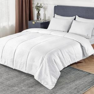 Bedsure Duvet Insert Full Size - Lightweight Comforter, Quilted Cooling Duvet Insert, Down Alternative Summer Comforter with 8 Tabs, Ultra Soft, Striped, Machine Washable, Full, White, 82x86 inches