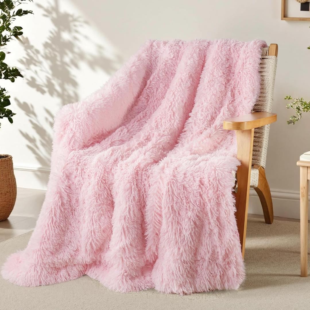Exclusivo Mezcla Fuzzy Faux Fur Throw Blanket, Reversible Shaggy Sherpa Fleece Blankets, Fluffy Plush Warm Throws for Couch, Bed, 50x60 Inches, Light Pink